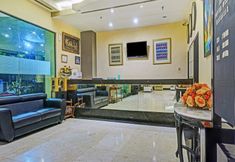 로비 5 OYO 3967 Hotel Pantai Wisata