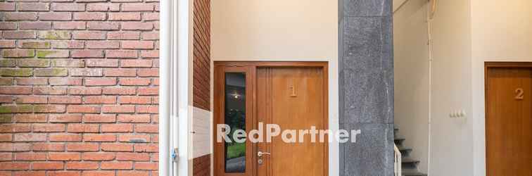 Lobby Twin House near UII Yogyakarta Mitra RedDoorz