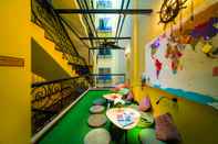 Khu vực công cộng Little Charm Hanoi Hostel