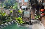 Swimming Pool 6 TwoSpaces Living at Bunga Desa, Jimbaran