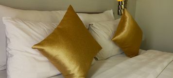 Bedroom 2 All Nite & Day Hotel Yogyakarta - Gejayan