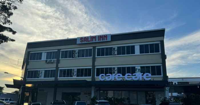 Exterior Salim Inn