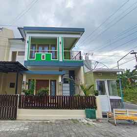 Exterior / Building 1 Green Palagan Homestay Jogja, Pemakaman Kalijeruk Hotels