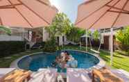 Swimming Pool 4 Aeera Villa Canggu by Ini Vie Hospitality