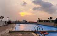 Swimming Pool 5 Studio5 Jatibening Street View next to Ibis Styles (Min Stay 3 nights)