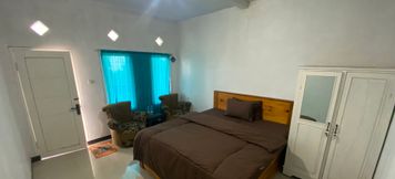 寝室 2 Purnama Guesthouse Bromo