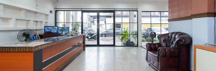 大堂 RedDoorz near RSIA Andini Pekanbaru