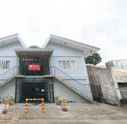 Bangunan 2 RedDoorz @ V-Cloud Hills near De La Salle Dasmarinas Cavite