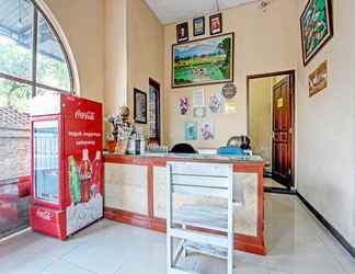 Lobby 2 OYO 92851 Homestay Borobudur Specpacker Syariah