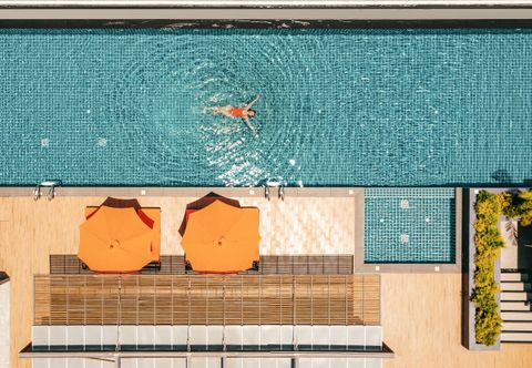 Swimming Pool Wekata Luxury