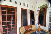 Lobby Coliving Jogja SWEET HOME Kost Lengkap di Yogyakarta Kota