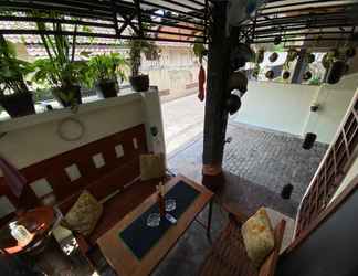 Lobby 2 Coliving Jogja SWEET HOME Kost Lengkap di Yogyakarta Kota