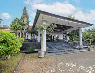 Exterior 2 Grand Nirwana Resort Lembang