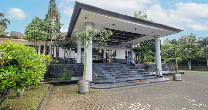 Exterior Grand Nirwana Resort Lembang