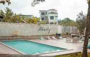 Swimming Pool 2 Villa Holy - travelholic in behind nature