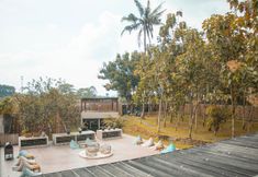 Exterior 3 Villa Holy - travelholic in behind nature