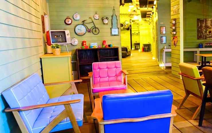 RoomQuest Amphawa Floating Market