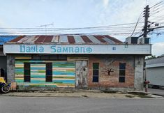 Exterior 4 RoomQuest Amphawa Vaylasamran Floating Market