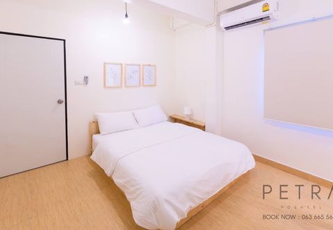 Bedroom Petra Poshtel Donmuang