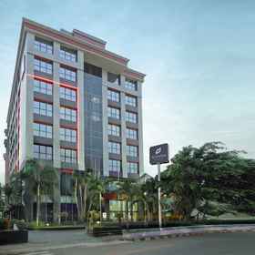 Exterior / Building 1 Asyana Kemayoran Jakarta, McDonald's Hayam Wuruk Hotels