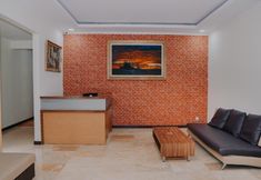 Lobby 4 555 Nangka Guest House
