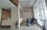 ล็อบบี้ 5 2Bedrooms Apartemen Springlake Summarecon Bekasi City View by MDN PRO