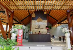 Lobby 2 Graha Socio Hotel