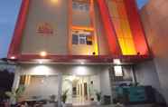 Bên ngoài 2 Royal Guesthouse Bandar Lampung