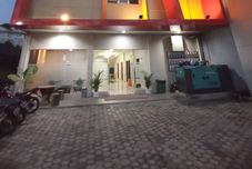 外部的 Royal Guesthouse Bandar Lampung