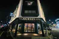 ภายนอกอาคาร The Journey Hotel