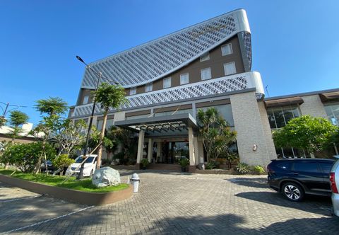 Exterior Grand Kolopaking Hotel 