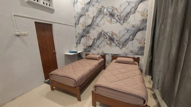 Bedroom 4 Gedung Putih Syariah