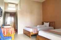 Others Hotel Gloria Borong Mitra RedDoorz