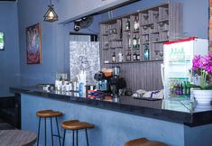 Bar, Cafe and Lounge 5 DENZ Express Bintaro