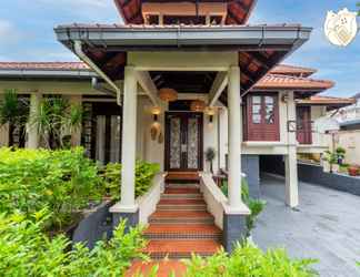 Exterior 2 Living in Bali, Private Pool near to KLCC