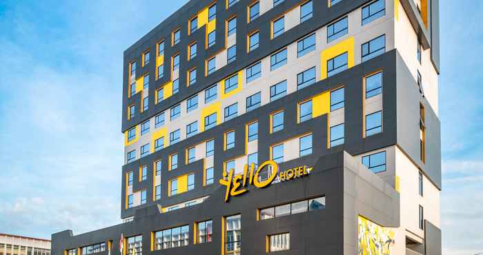 ภายนอกอาคาร YELLO Hotel Jambi