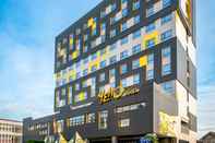 Luar Bangunan YELLO Hotel Jambi