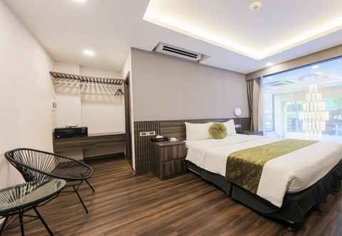 Bedroom 3T Hotel Hanoi