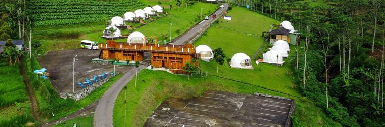 Lobi Glamours Carani at Lembah Indah Glamping Resort Syariah