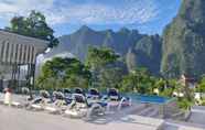 Kolam Renang 2 Magical Mountain View Resort