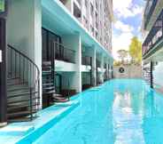 Hồ bơi 6 Tour De Phuket Hotel