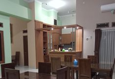 Lobby 4 Guest House Syariah Griya Pramesti
