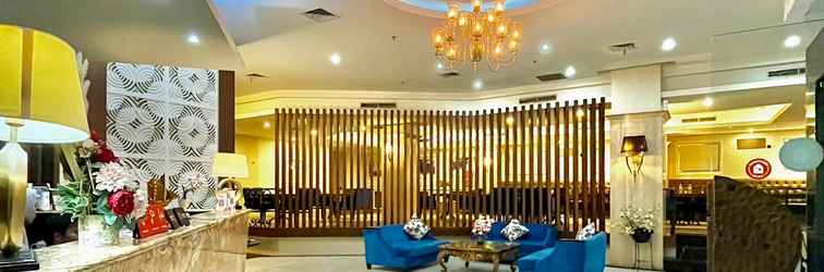 Lobby Hotel Grand Malebu