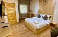 Kamar Tidur 5 BB House & Resort