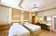 Bedroom 4 BB House & Resort