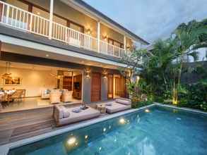 Kolam Renang Agra Amurti Villas