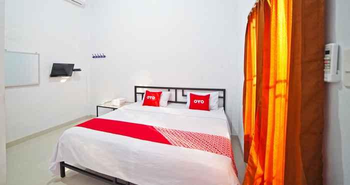 Kamar Tidur OYO 90618 Hanania House Syariah