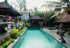 Kolam Renang 6 Rizky Guesthouse by ecommerceloka