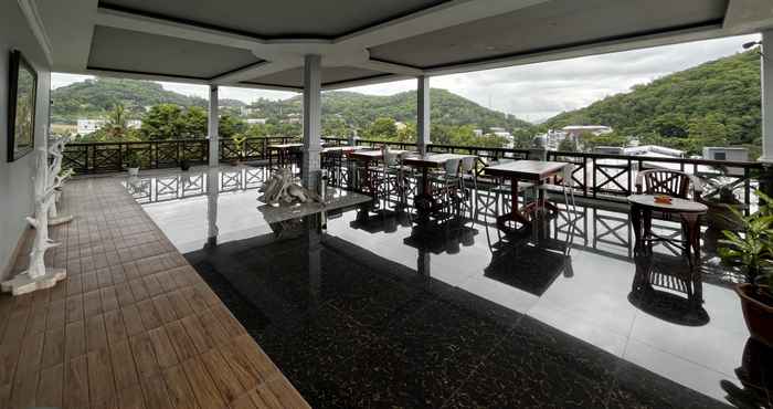 Bar, Kafe, dan Lounge SUNRISE HOTEL LABUAN BAJO