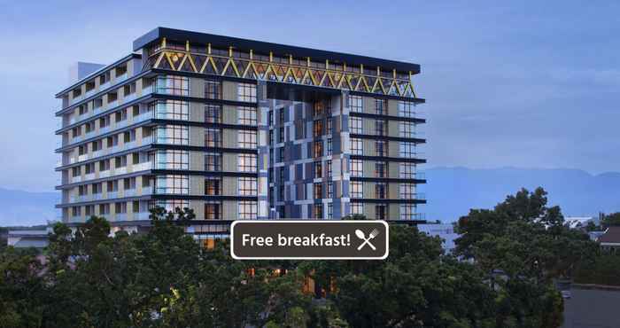 Lainnya Hotel Santika Premiere Padang